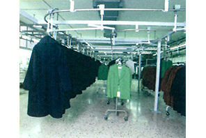 Clothes Conveyor