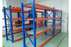 Medium Duty Racking 3